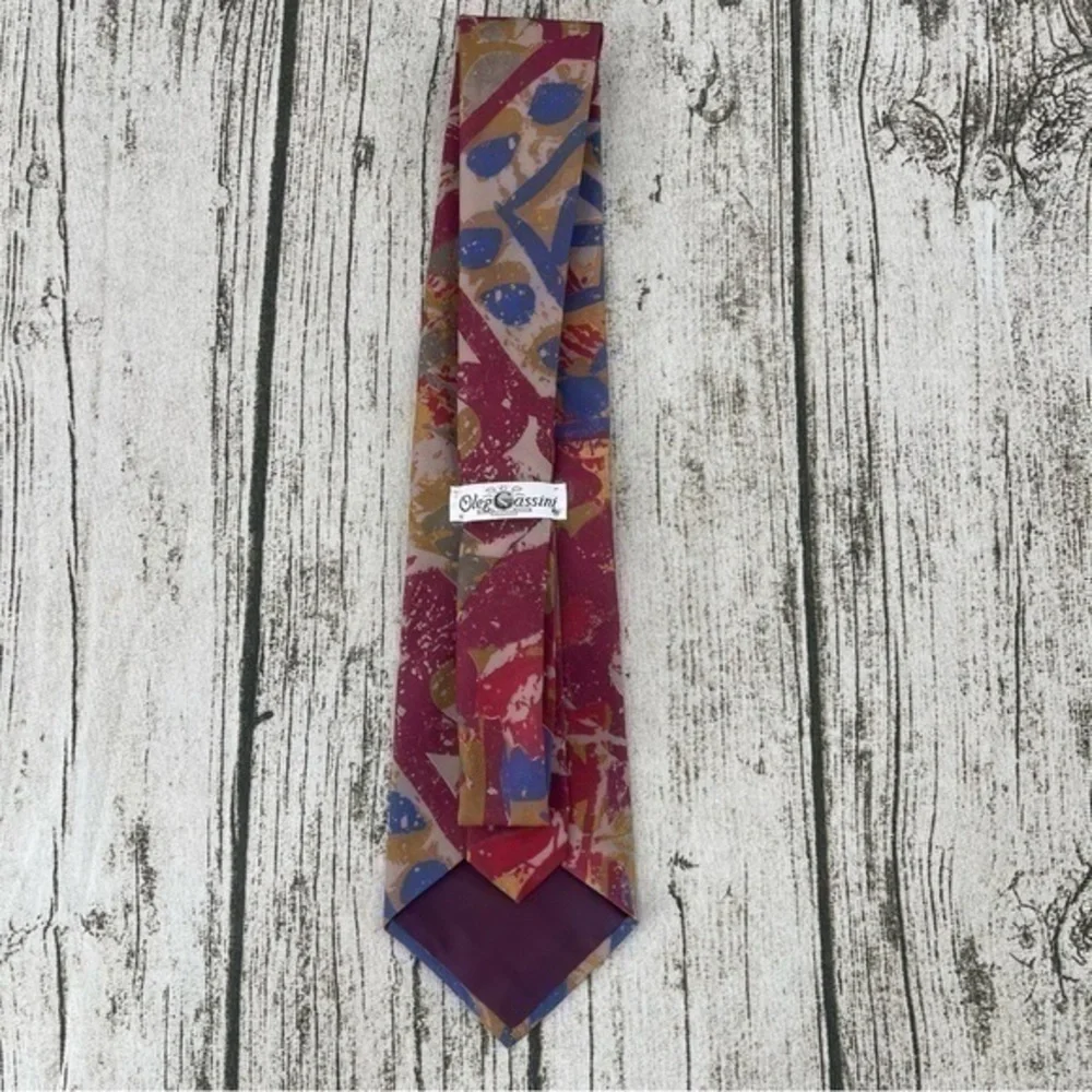 Vintage Oleg Cassini men’s Tie